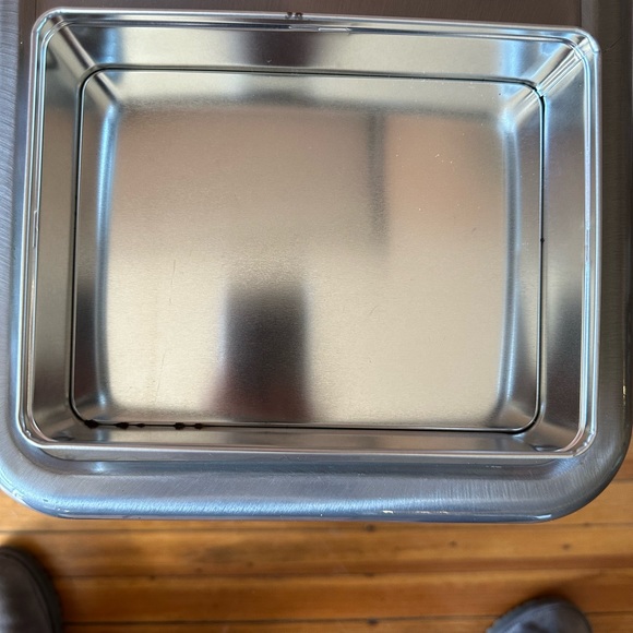 Mr. Peanut Snowman Tin - Picture 9 of 10